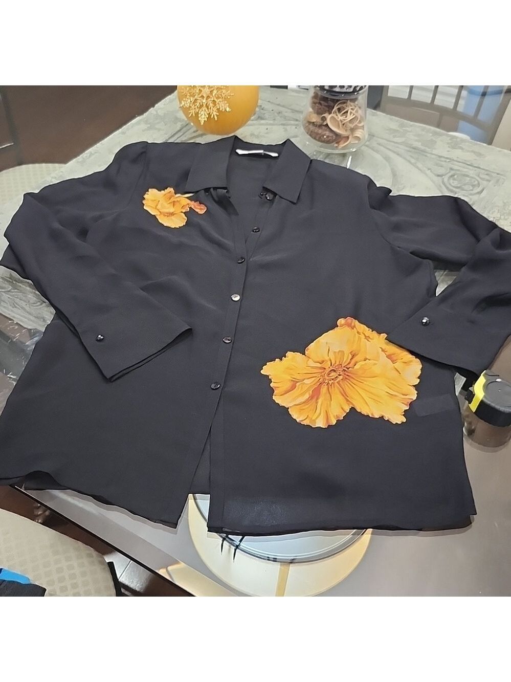 PETER NYGARD WOMEN'S BLACK SILK FLOWER BUTTON UP SHIRT LARGE